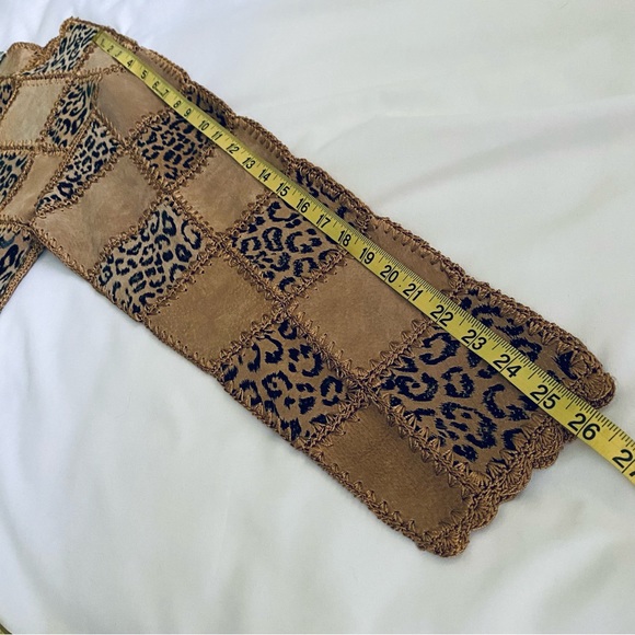 Vtg Boho Leather Shacket Jacket Crochet Patchwork Scalloped Hem Tan Leopard Sz M - Picture 9 of 13